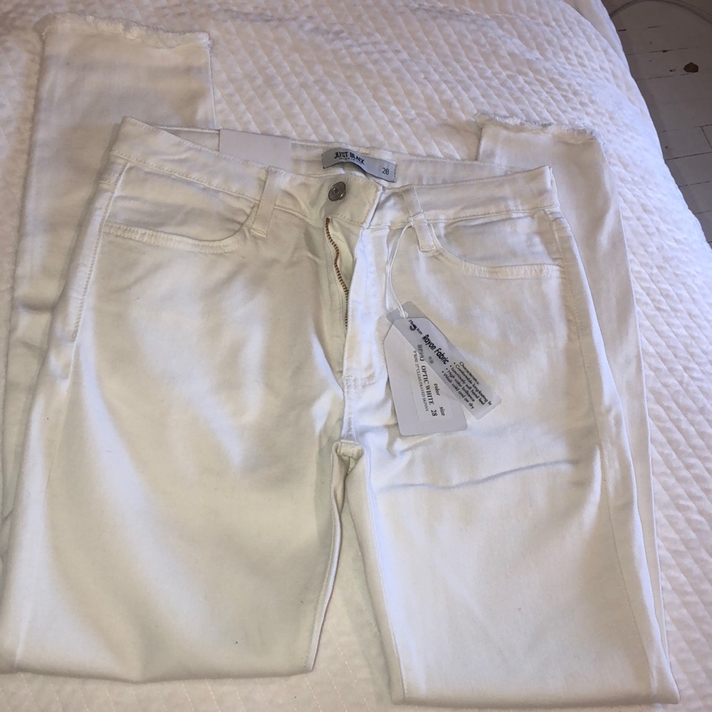 Just Black optic white clean frayed  skinny jean